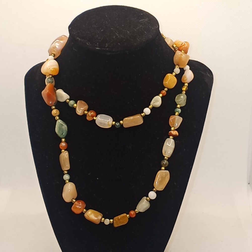 Stone neclace
